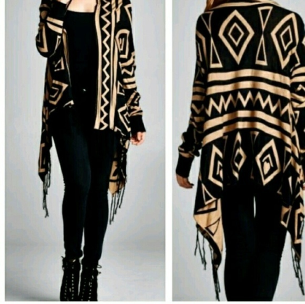 BLACK CREAM AZTEC TRIBAL LONG SLEEVE SWEATER CARDIGAN WITH FRINGE